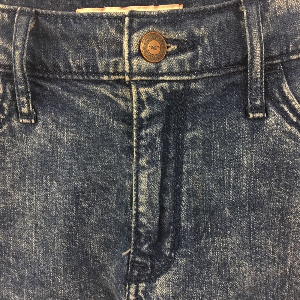 Hollister High Rise Jean Shorts 5 Stone Wash - Picture 2 of 4